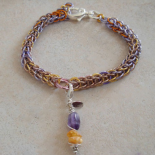 glitzy_rainbow_dog_chain