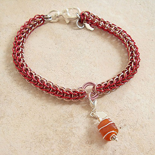 hollywood_red_dog_chain